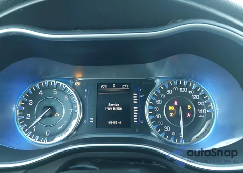 2015 Chrysler 200 Limited z USA, uszkodzony, nr VIN 1C3CCCAB4FN576602